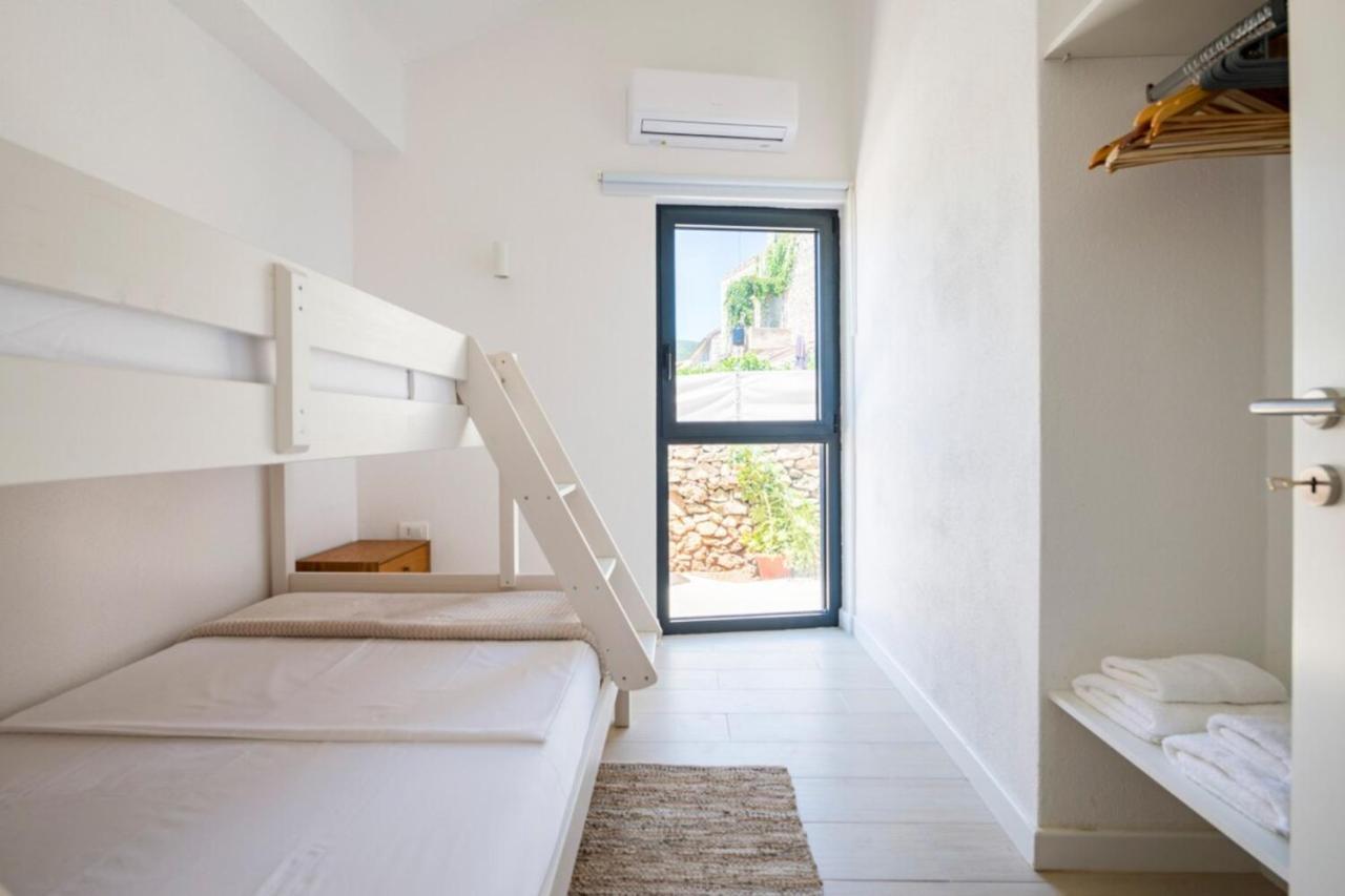 Rural House Pikola With Sea View On Vis Island Villa Komiza Ngoại thất bức ảnh