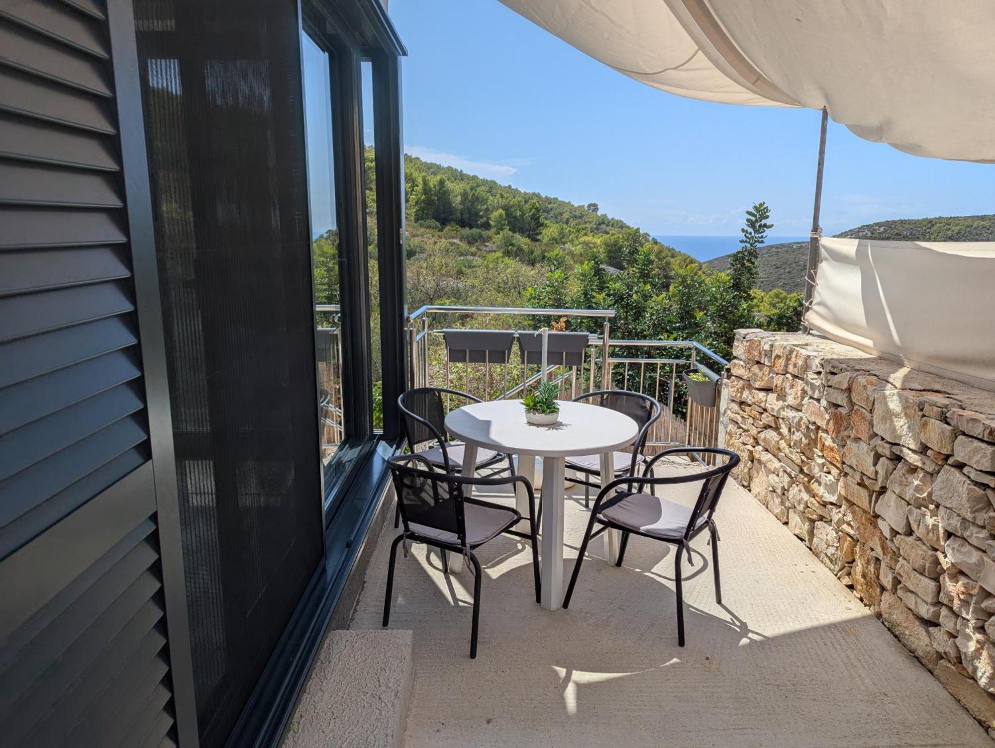 Rural House Pikola With Sea View On Vis Island Villa Komiza Ngoại thất bức ảnh