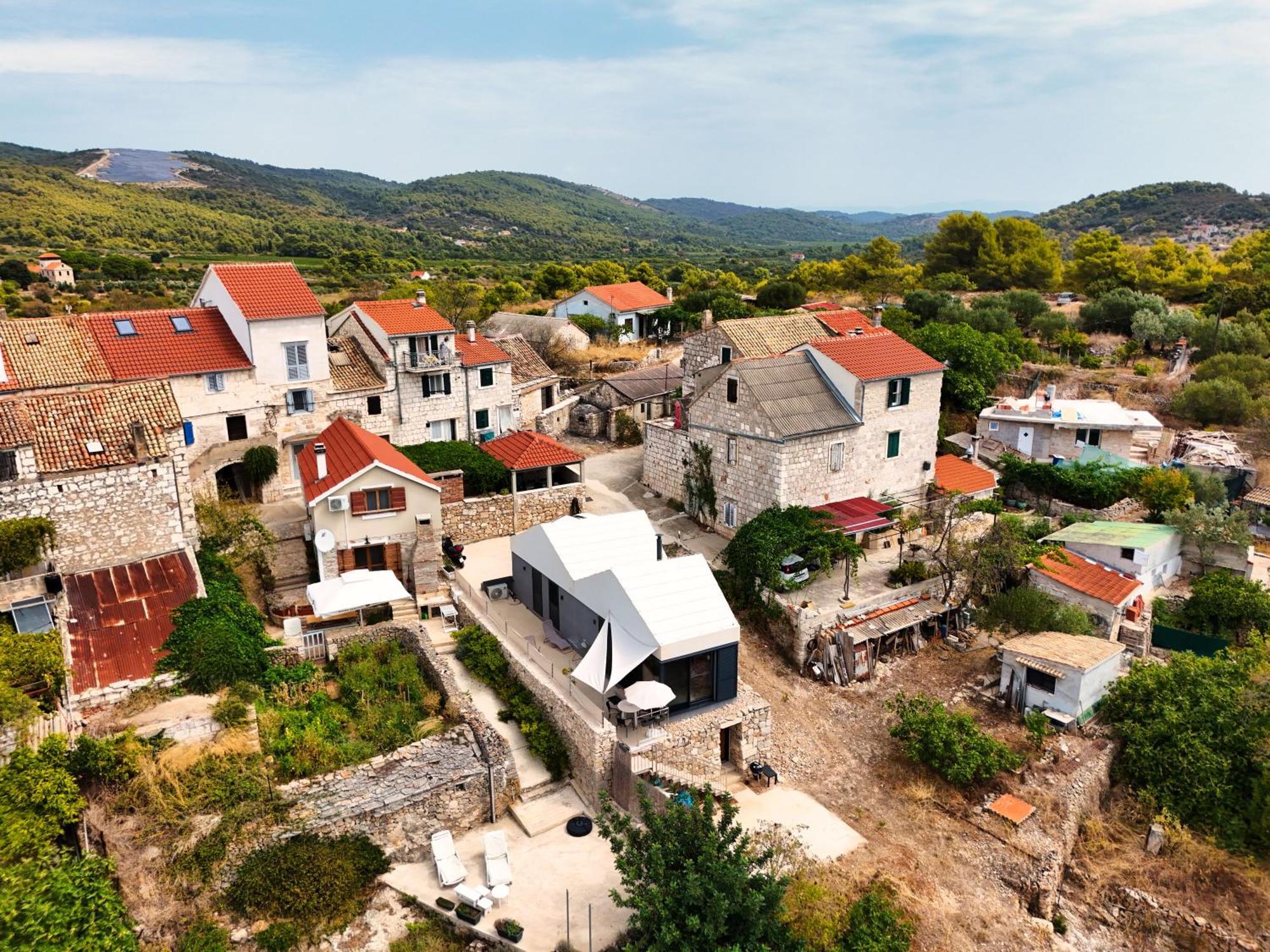 Rural House Pikola With Sea View On Vis Island Villa Komiza Ngoại thất bức ảnh